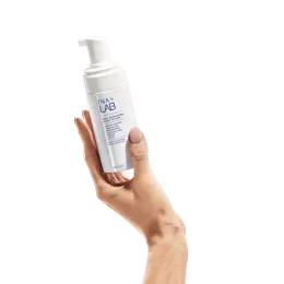 ПІНКА ДЛЯ ВМИВАННЯ LNDA+LAB Daily Exfoliation Wash 10% AHA, 150 мл