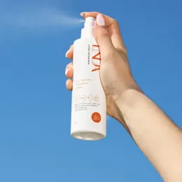 СОНЦЕЗАХИСНИЙ СПРЕЙ ДЛЯ ТІЛА LNDA Sun Body Spray SPF 30, 200 мл